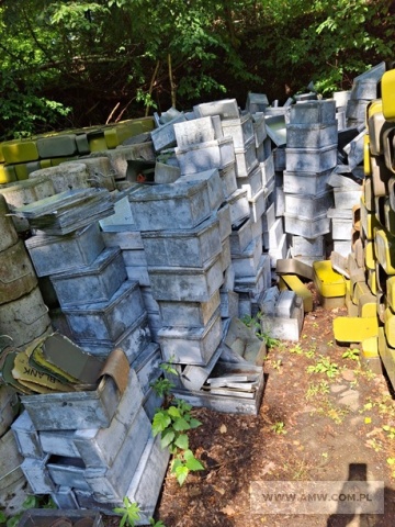 Zużyte opakowania z metali (zużyte puszki blaszane po amunicji strzeleckiej i zapalnikach)  (kod odpadu 15 01 04) 